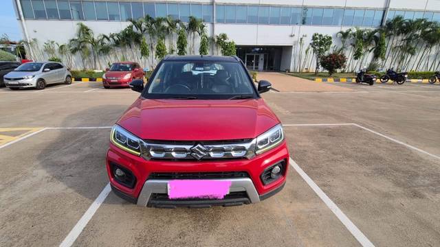 https://images10.gaadi.com/usedgaadi-sellcar/UsedCar/f56c513ea/b7e5c2f7-ad50-4b22-8e23-fedc482cba58.jpeg?imwidth=6400