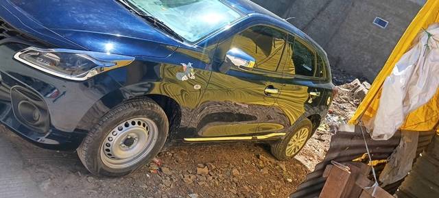 https://images10.gaadi.com/usedgaadi-sellcar/UsedCar/f56c9826a/39ea17f8-248f-4dd3-89e9-a6e246cfa7df.jpg?imwidth=6402