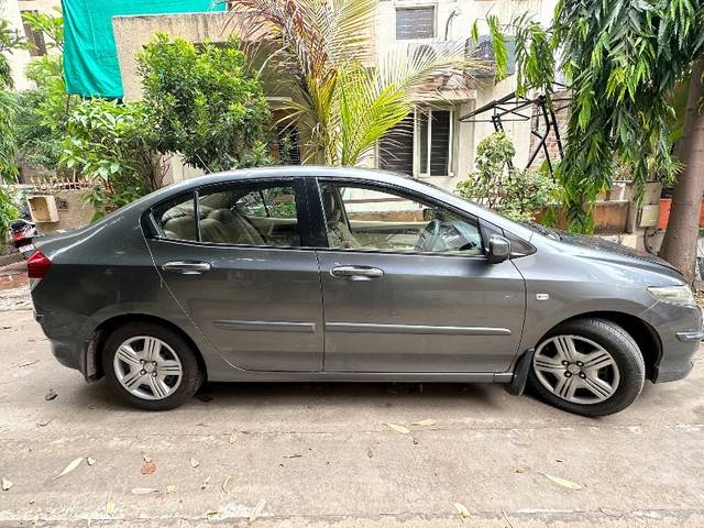 https://images10.gaadi.com/usedgaadi-sellcar/UsedCar/f56e5007a/94a57b5c-99b7-4e9a-b5f7-0b212cda120e.jpeg?imwidth=6400