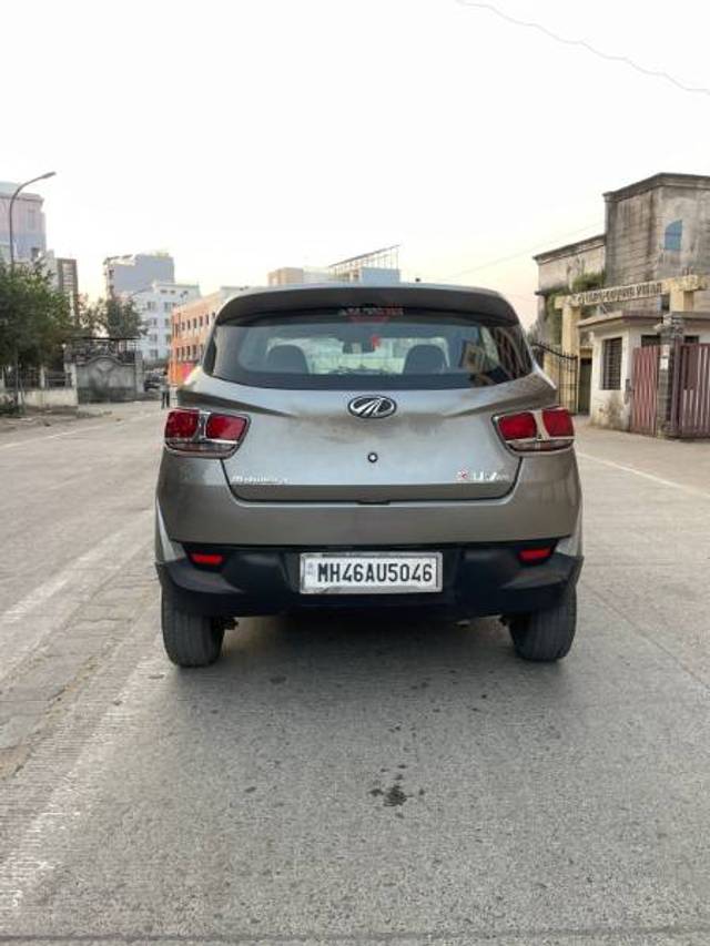 https://images10.gaadi.com/usedgaadi-sellcar/UsedCar/f56ea46ca/b10d0f8e-2a74-4d8f-80b2-c20bafb3522f.jpg?imwidth=6400