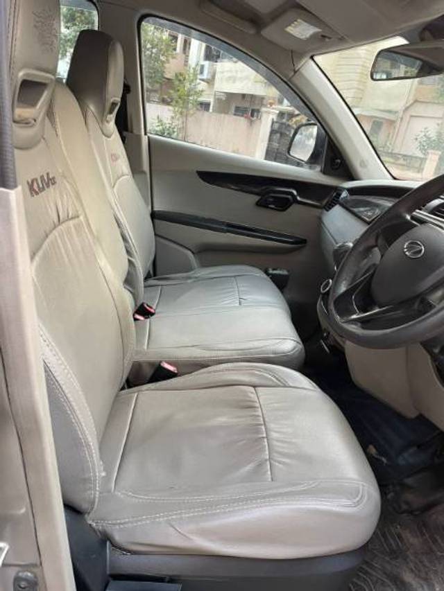 https://images10.gaadi.com/usedgaadi-sellcar/UsedCar/f56ea46ca/e92d57d5-692a-484c-a5ef-f05e3e751fd4.jpg?imwidth=6402