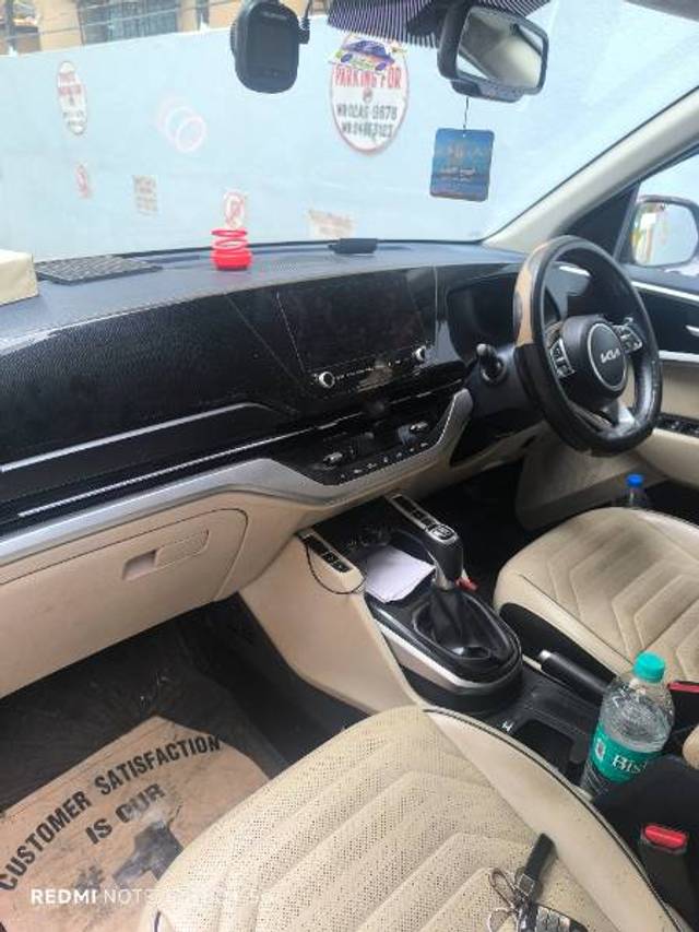 https://images10.gaadi.com/usedgaadi-sellcar/UsedCar/f56ec20da/15b9b7db-becb-4560-b93f-62a2d969c69b.jpg?imwidth=6402