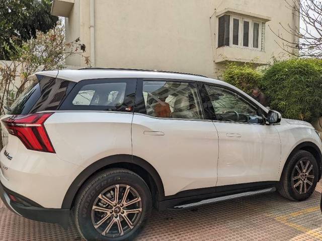 https://images10.gaadi.com/usedgaadi-sellcar/UsedCar/f570d589a/0bc0e356-9145-46be-a80b-eeb1963e2ad9.jpg?imwidth=6401