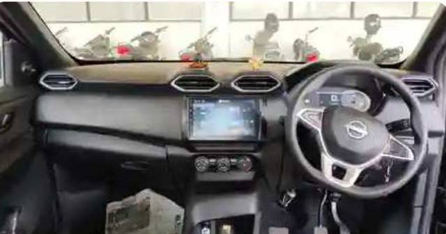 https://images10.gaadi.com/usedgaadi-sellcar/UsedCar/f5714c77a/dc5b0674-1016-4115-a4e5-d26cca5a4657.jpg?imwidth=6400