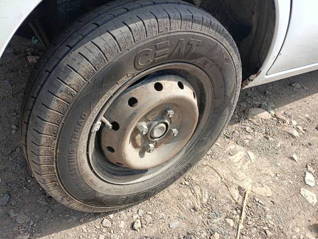 https://images10.gaadi.com/usedgaadi-sellcar/UsedCar/f571a46da/d2399dac-7db7-41f7-930b-3346907cc29f.jpg?imwidth=6402