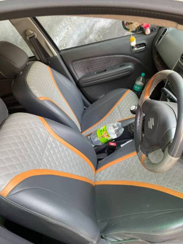 https://images10.gaadi.com/usedgaadi-sellcar/UsedCar/f571d654a/1ae6776d-07c6-4de4-a9e4-b8f37afa7b64.jpg?imwidth=6402