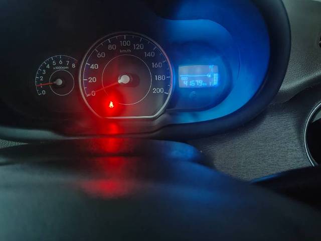https://images10.gaadi.com/usedgaadi-sellcar/UsedCar/f571e6a2a/5eaf8da9-cb5f-4b02-83a5-a8cda8ca12ff.jpg?imwidth=6402