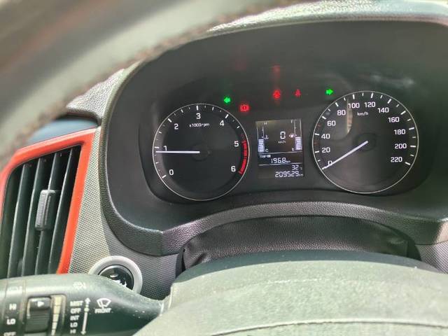 https://images10.gaadi.com/usedgaadi-sellcar/UsedCar/f5727296a/780ffc65-3b86-41c7-bec5-c168f936de53.jpeg?imwidth=6401