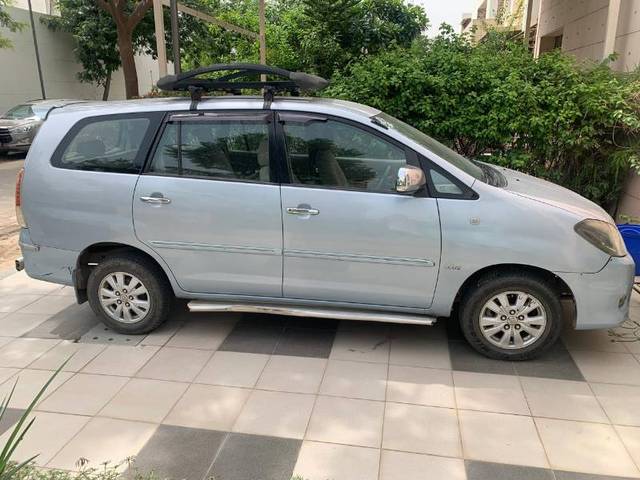 https://images10.gaadi.com/usedgaadi-sellcar/UsedCar/f573933aa/d35613f0-3ada-492b-b6e8-c1088af0b2d0.jpg?imwidth=6401
