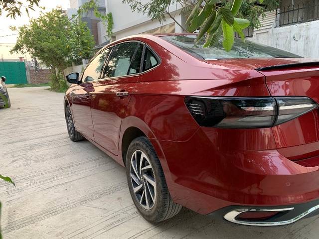 https://images10.gaadi.com/usedgaadi-sellcar/UsedCar/f5759485a/035c67d6-eed0-4a9d-8ff9-bdf79576dcd5.jpeg?imwidth=6402
