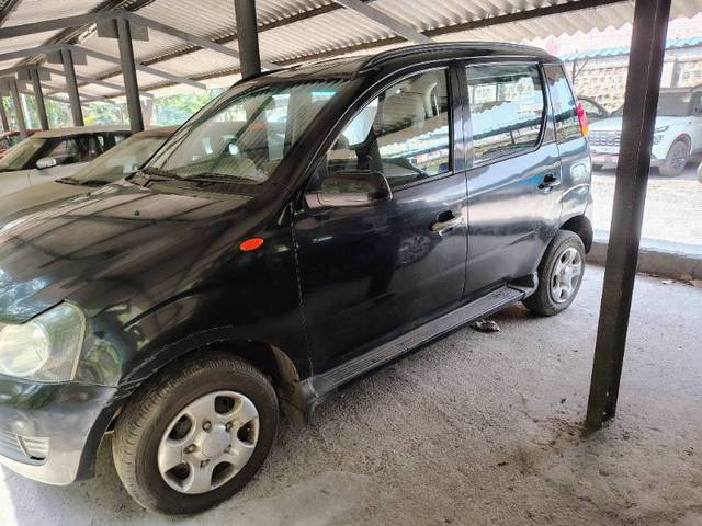 https://images10.gaadi.com/usedgaadi-sellcar/UsedCar/f575a14ca/a4b3605c-9172-4bd0-9368-39dd590c380d.jpg?imwidth=6401