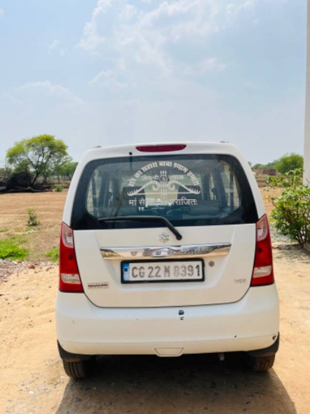 https://images10.gaadi.com/usedgaadi-sellcar/UsedCar/f575dfbba/6d0d3445-80cf-4c7d-b7f6-f5ae2e474c14.jpeg?imwidth=6402