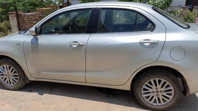 https://images10.gaadi.com/usedgaadi-sellcar/UsedCar/f576e51fa/1a99809d-4bf7-45e7-b9e4-a935473a0ae9.jpg?imwidth=6401