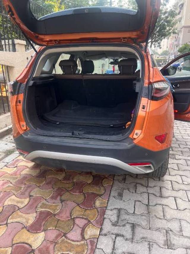 https://images10.gaadi.com/usedgaadi-sellcar/UsedCar/f576fb24a/7c71e70f-9920-4303-ba33-b5dfd087ac0a.jpg?imwidth=6401