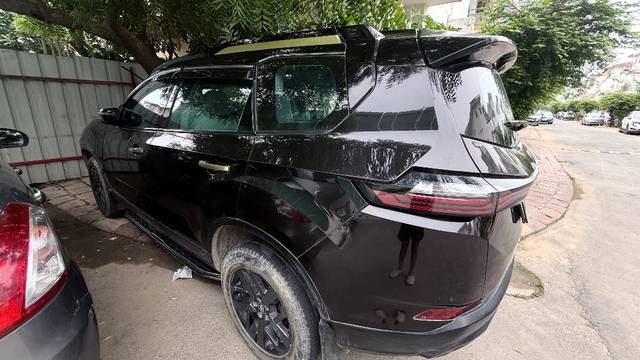 https://images10.gaadi.com/usedgaadi-sellcar/UsedCar/f57720aca/cf3111e4-d0d2-4dee-865a-0880be7cd364.jpeg?imwidth=6401