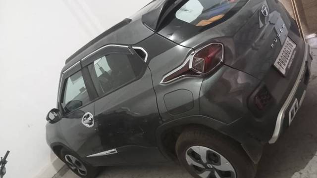 https://images10.gaadi.com/usedgaadi-sellcar/UsedCar/f5791d9aa/1a6c0275-012d-4a22-8f88-c7df6f65083f.jpg?imwidth=6400