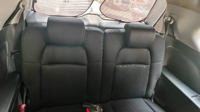 https://images10.gaadi.com/usedgaadi-sellcar/UsedCar/f57a051fa/209a50c9-9770-4984-8b7d-be08a510bb57.jpg?imwidth=6402