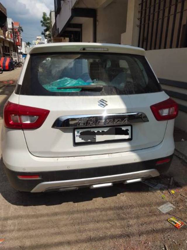 https://images10.gaadi.com/usedgaadi-sellcar/UsedCar/f57afbffa/da2f6ea2-33a1-4823-b3fd-1db485bda0e0.jpg?imwidth=6402