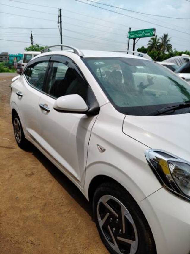 https://images10.gaadi.com/usedgaadi-sellcar/UsedCar/f57d0d5fa/aa8cec74-ddf9-4893-ba51-d272872b3f44.jpg?imwidth=6402