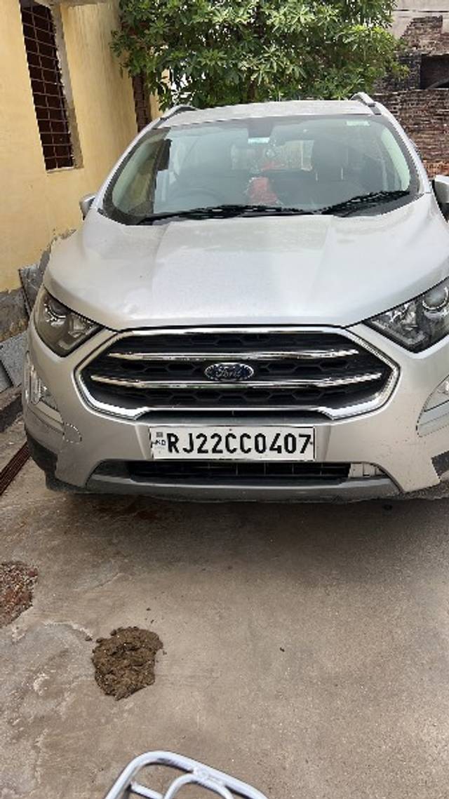 https://images10.gaadi.com/usedgaadi-sellcar/UsedCar/f57de2aea/fa82ca63-bcdd-4ec1-a11a-aa703e23a712.jpeg?imwidth=6401