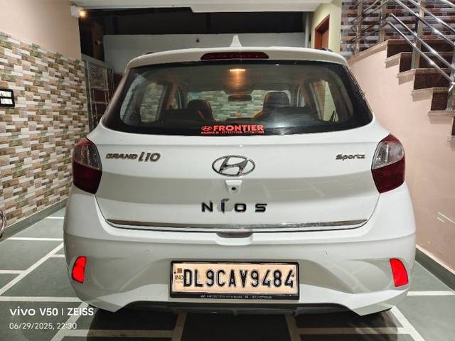 https://images10.gaadi.com/usedgaadi-sellcar/UsedCar/f57e7097a/db4845b8-84d0-4184-b35f-6b00eb5f4c11.jpg?imwidth=6400