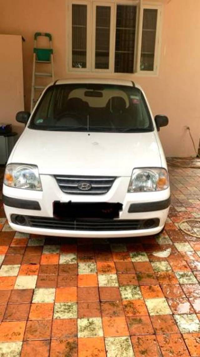 https://images10.gaadi.com/usedgaadi-sellcar/UsedCar/f57ec487a/b4bb195b-1f32-405c-9a44-1f69fbc186ad.jpeg?imwidth=6400
