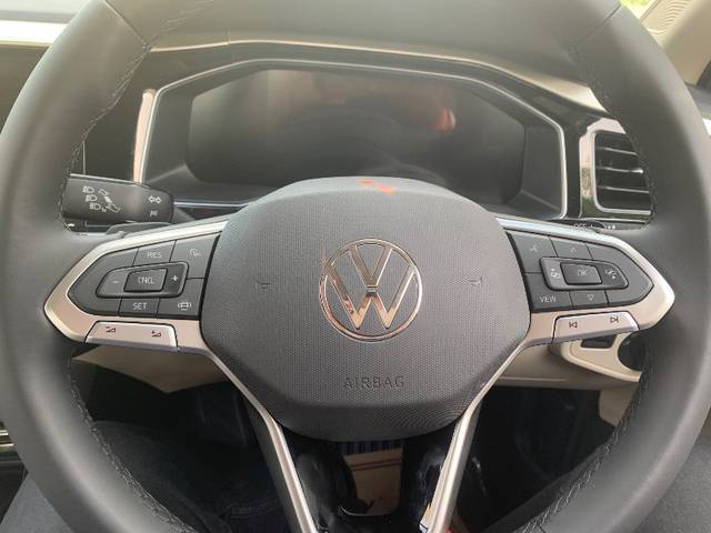 https://images10.gaadi.com/usedgaadi-sellcar/UsedCar/f57ecf30a/c4fc40bf-afd8-4893-9bbb-794d1efa3447.jpeg?imwidth=6401