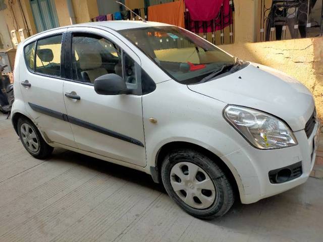 https://images10.gaadi.com/usedgaadi-sellcar/UsedCar/f57ee78ba/65888c61-aeaa-45f6-a30a-c022dc153b47.jpg?imwidth=6400