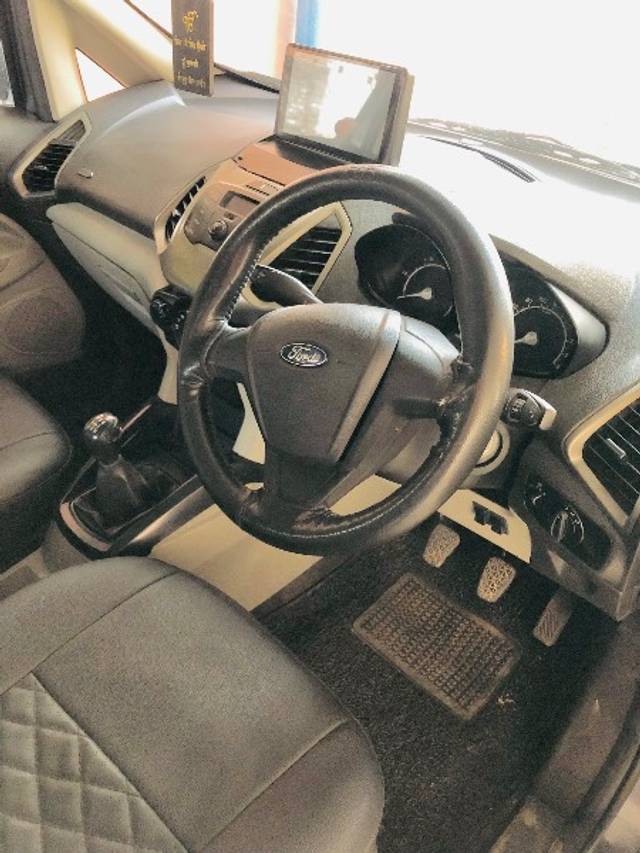 https://images10.gaadi.com/usedgaadi-sellcar/UsedCar/f57ef808a/fc1a3ed3-47cc-4cc5-a84f-30f10d5884dd.jpeg?imwidth=6402