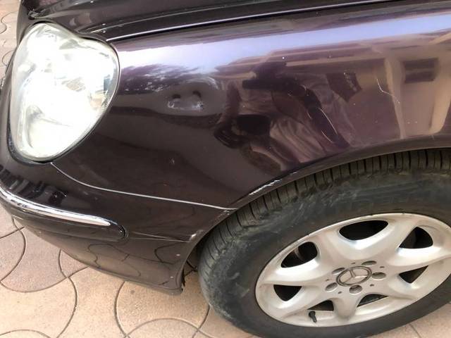 https://images10.gaadi.com/usedgaadi-sellcar/UsedCar/f57f0494a/92a0412b-3495-4cce-8585-e6705637a304.jpg?imwidth=6401