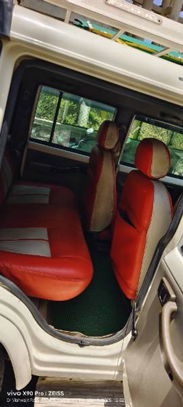 https://images10.gaadi.com/usedgaadi-sellcar/UsedCar/f58137c8a/fc724629-582a-40a3-95f0-49e4839eb8af.jpg?imwidth=6402
