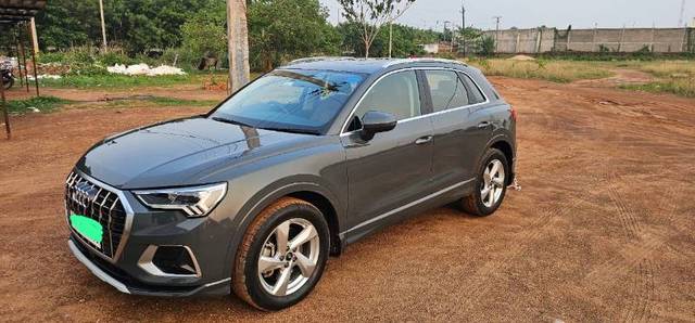 https://images10.gaadi.com/usedgaadi-sellcar/UsedCar/f5835030a/9f872872-bcb6-4d3c-8502-994700f67043.jpg?imwidth=6400