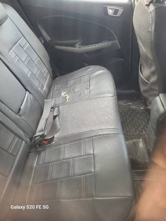 https://images10.gaadi.com/usedgaadi-sellcar/UsedCar/f58355bea/0d37e1f7-530a-4609-a42e-21140f5e2352.jpg?imwidth=6401