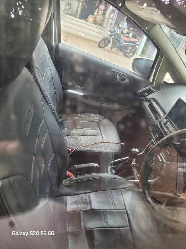 https://images10.gaadi.com/usedgaadi-sellcar/UsedCar/f58355bea/788e43c5-3ffb-4e52-b582-10db24587bc7.jpg?imwidth=6402