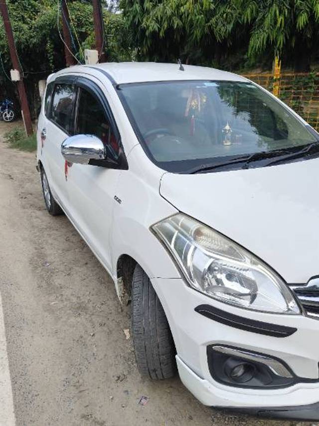 https://images10.gaadi.com/usedgaadi-sellcar/UsedCar/f583c959a/95b678f2-a1d2-4020-a13f-7d3fd4a8fd52.jpg?imwidth=6400