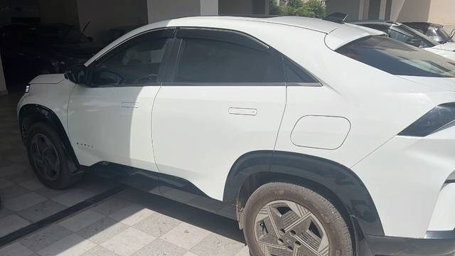 https://images10.gaadi.com/usedgaadi-sellcar/UsedCar/f58449afa/00ece30a-ab4f-41f0-aae2-44312ff7b898.jpeg?imwidth=6402