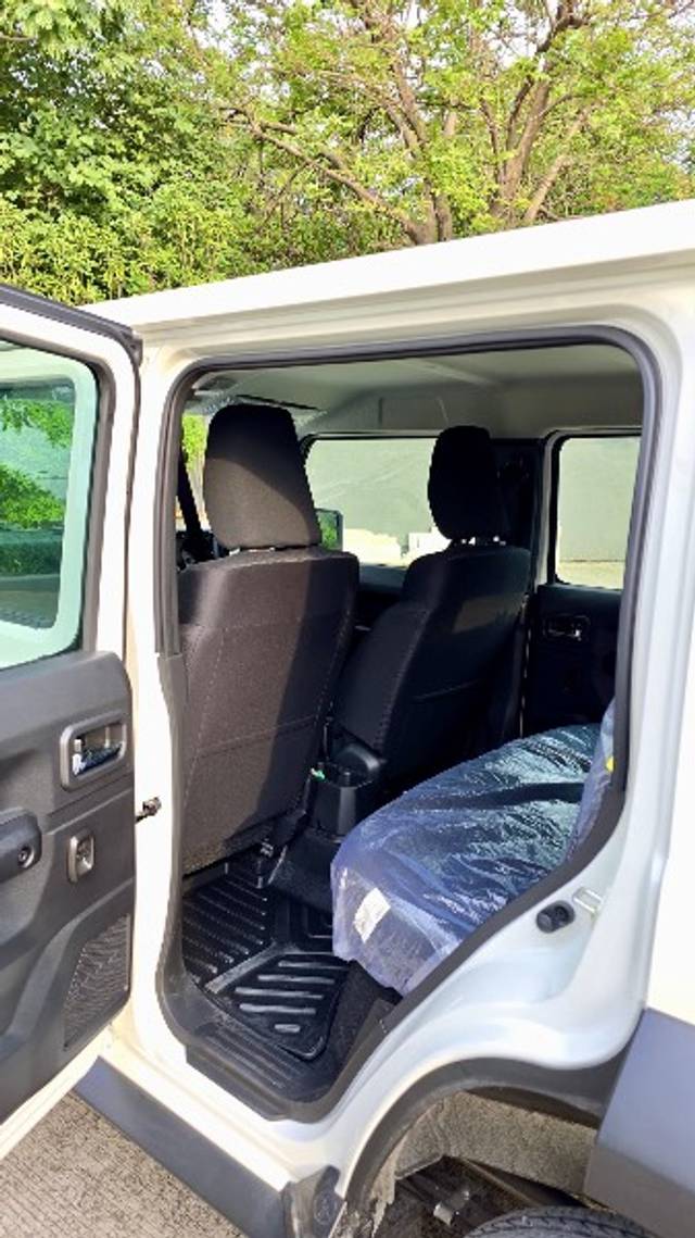 https://images10.gaadi.com/usedgaadi-sellcar/UsedCar/f5848b71a/593384ef-7efd-4990-a726-b33f938856ca.jpeg?imwidth=6401