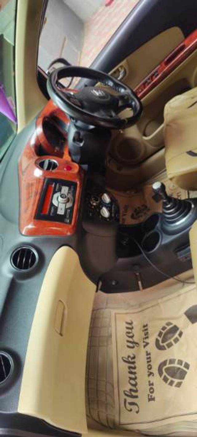https://images10.gaadi.com/usedgaadi-sellcar/UsedCar/f584d288a/9fdb76c4-c071-4ed4-90e4-0d85180d9e52.jpeg?imwidth=6402
