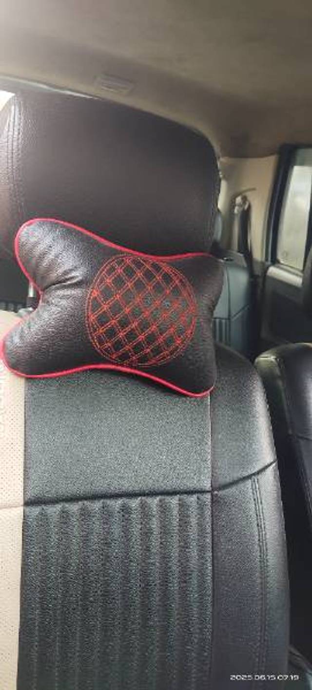 https://images10.gaadi.com/usedgaadi-sellcar/UsedCar/f585717fa/07c51b4c-be3b-4d01-bf6e-b98de815fc4e.jpg?imwidth=6401