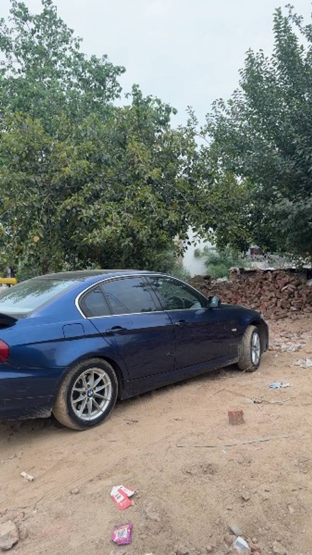 https://images10.gaadi.com/usedgaadi-sellcar/UsedCar/f585ee5ba/53545e87-4e4a-4a1f-b1fc-0f152e6beca4.jpeg?imwidth=6402