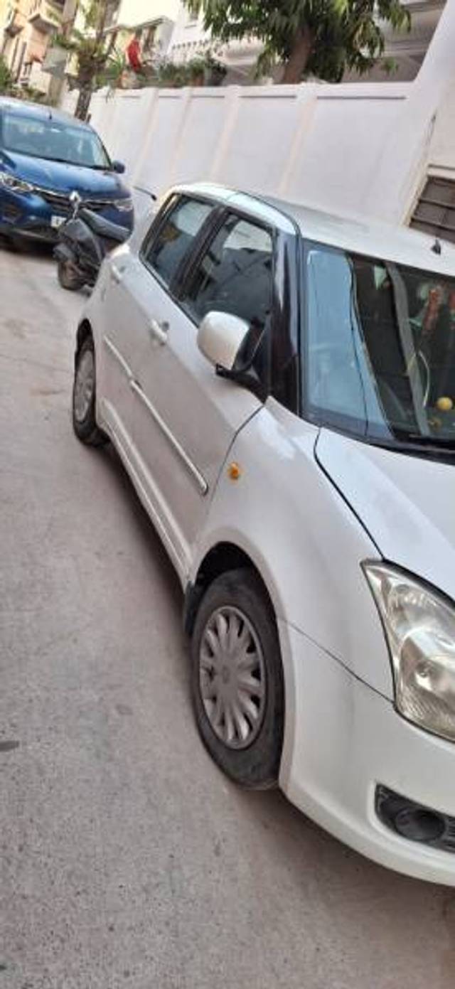 https://images10.gaadi.com/usedgaadi-sellcar/UsedCar/f5861c4aa/e38b05f5-4e3b-4fc4-9874-57ada3b02c0d.jpg?imwidth=6402
