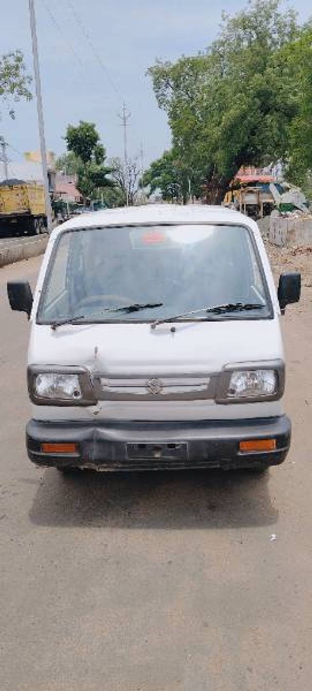 https://images10.gaadi.com/usedgaadi-sellcar/UsedCar/f5865222a/02498199-36b4-45d3-9dac-87c8ec77e5b7.jpg?imwidth=6400
