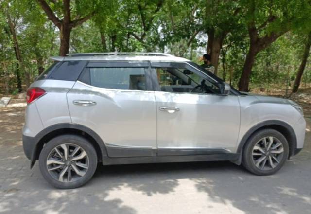 https://images10.gaadi.com/usedgaadi-sellcar/UsedCar/f5875151a/8122b0ae-457c-45f2-9ac0-b0a523af127f.jpg?imwidth=6401
