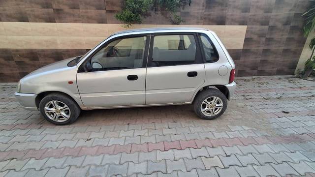 https://images10.gaadi.com/usedgaadi-sellcar/UsedCar/f5876079a/83ba04e6-570a-4f41-a138-8c41ac335684.jpg?imwidth=6401