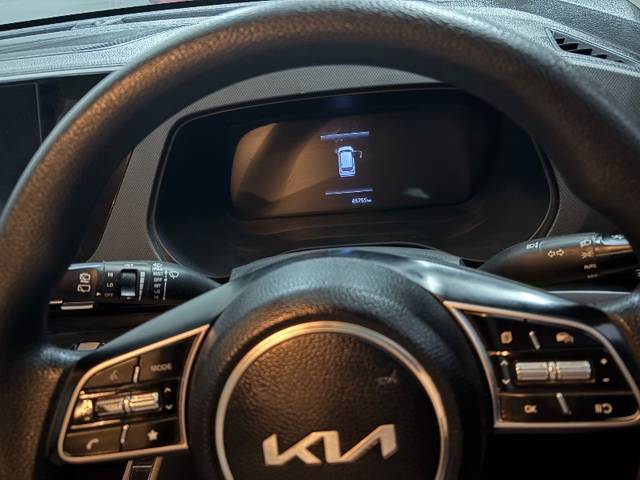 https://images10.gaadi.com/usedgaadi-sellcar/UsedCar/f58981f0a/0eb3d404-e02a-4c46-be84-964be58f4a77.jpeg?imwidth=6402