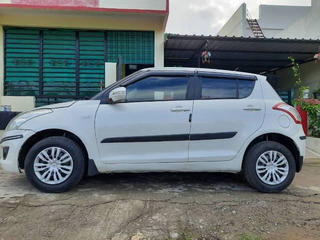 https://images10.gaadi.com/usedgaadi-sellcar/UsedCar/f58993b6a/c8802804-0bc1-400b-a700-bd9157436ee7.jpg?imwidth=6402