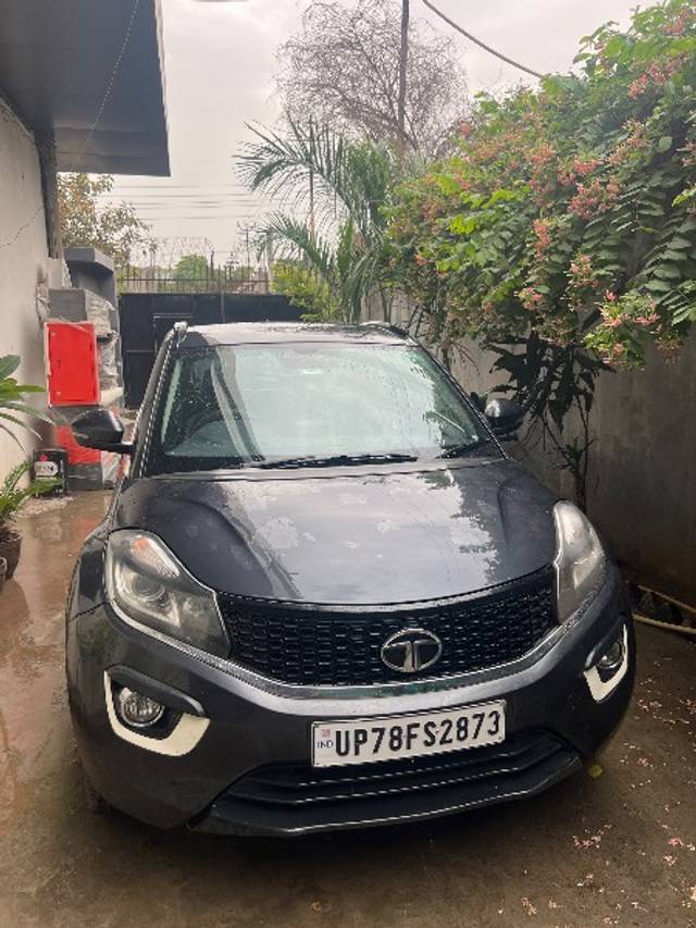 https://images10.gaadi.com/usedgaadi-sellcar/UsedCar/f58a021ca/9254db9c-6920-429b-9306-7254f04c7bbf.jpeg?imwidth=6400