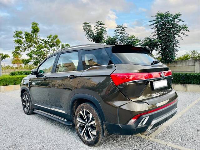https://images10.gaadi.com/usedgaadi-sellcar/UsedCar/f58abb50a/e0bfe1b6-506c-4e4b-8c42-c1c232bb6521.jpeg?imwidth=6402