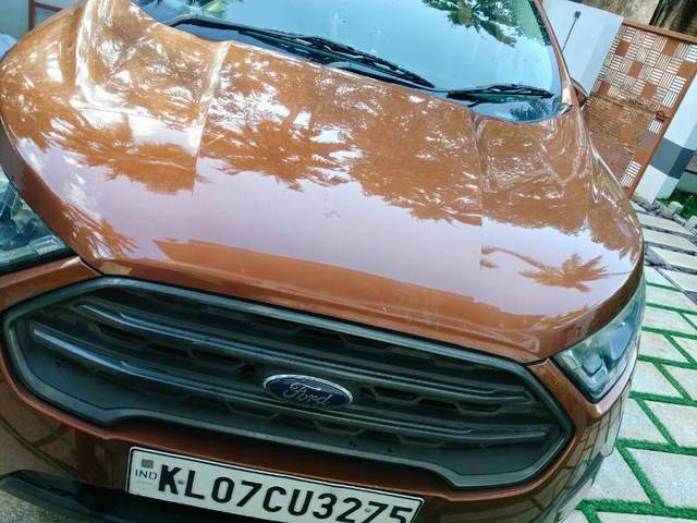 https://images10.gaadi.com/usedgaadi-sellcar/UsedCar/f58ba494a/5f2fd133-1859-40e6-8451-6649f2c0fd75.jpg?imwidth=6402