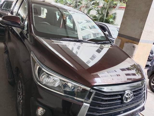 https://images10.gaadi.com/usedgaadi-sellcar/UsedCar/f58bdd02a/4a71d8aa-9636-410d-ae1d-866e479766cd.jpeg?imwidth=6402